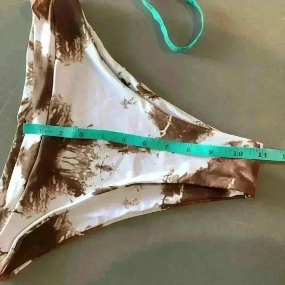 Women's Brown White Tie Dye Front Cut Out Two Piece Bikini Size M - Picture 6 of 7